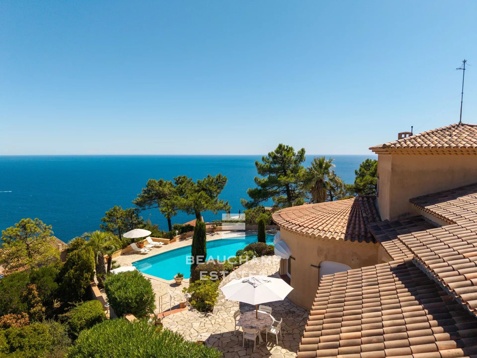 Villa 5 chambres avec vue mer panoramique – Le Trayas