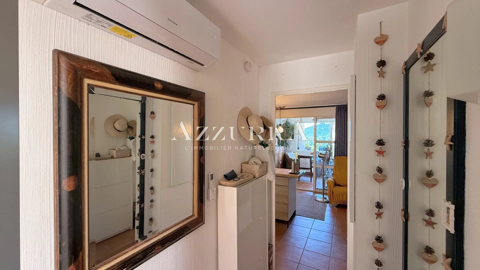 AGAY CAP ESTEREL grand T2 type large de 51m² habitables