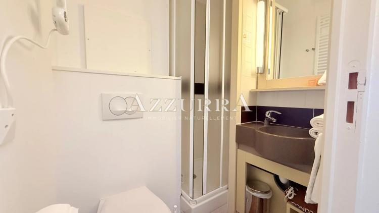 AGAY CAP ESTEREL SUPERBE T3 DUPLEX VUE MER PANORAMIQUE. PARKING PRIVE LIBRE DE SUITE