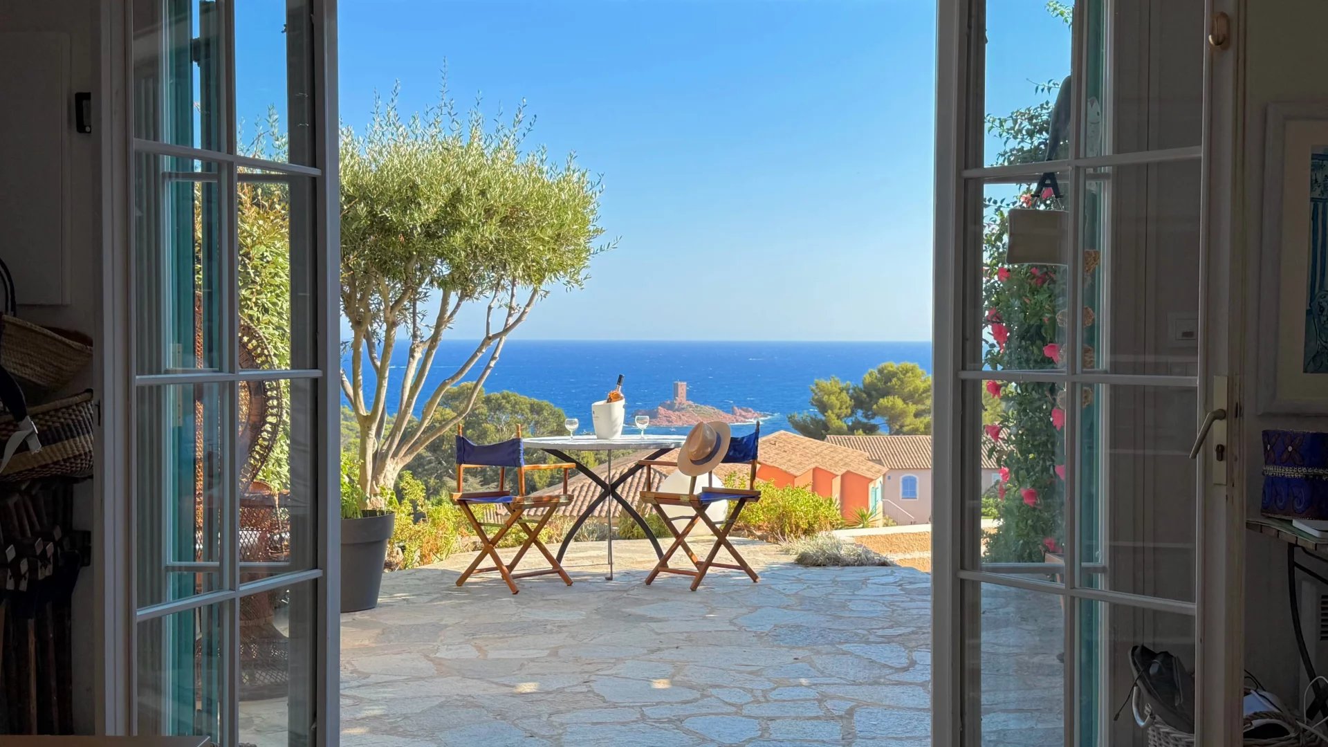 AGAY Villa Hameau de Cap Esterel avec vue mer et vue sur l'île d'or