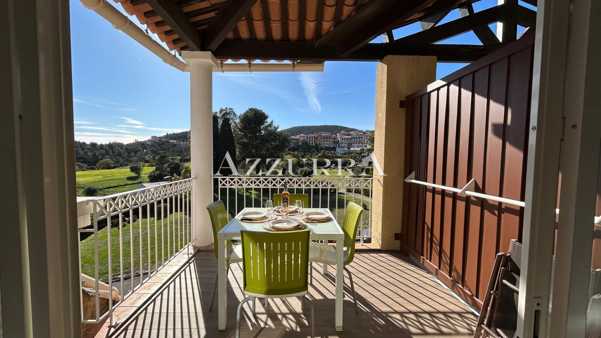 AGAY CAP ESTEREL A VENDRE 2 pièces exposé Sud / Sud-Ouest – Vue dégagée à Cap Esterel Village