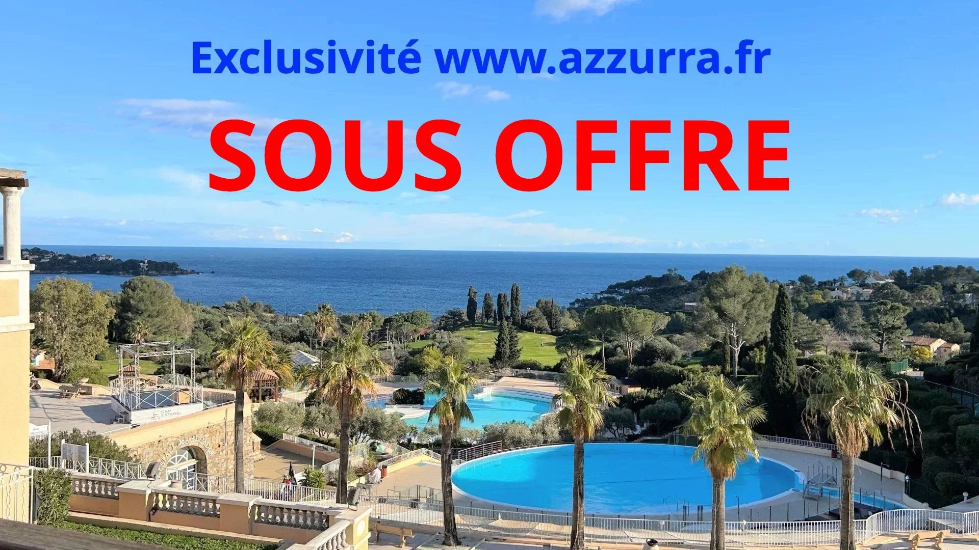 AGAY CAP ESTEREL 2 PIECES DERNIER ETAGE VUE MER PANORAMIQUE. PARKING PRIVE