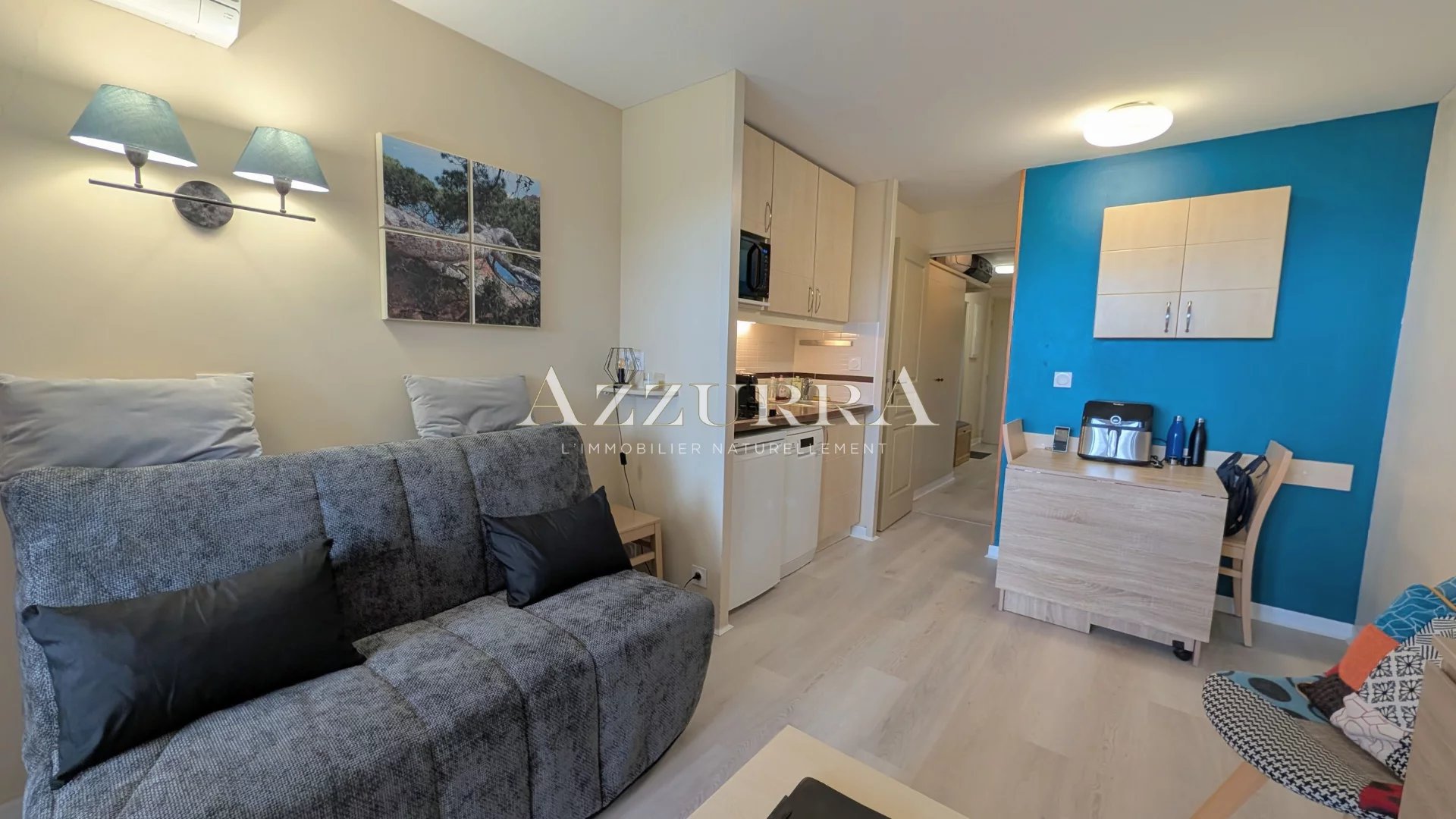 A vendre AGAY - CAP ESTEREL – Superbe 2 pièces vue mer, parking, climatisation