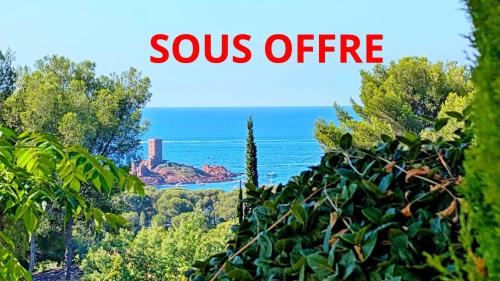 ACHAT SAINT RAPHAEL Proche des plages d'Agay, dans domaine sécurisé avec golf, tennis