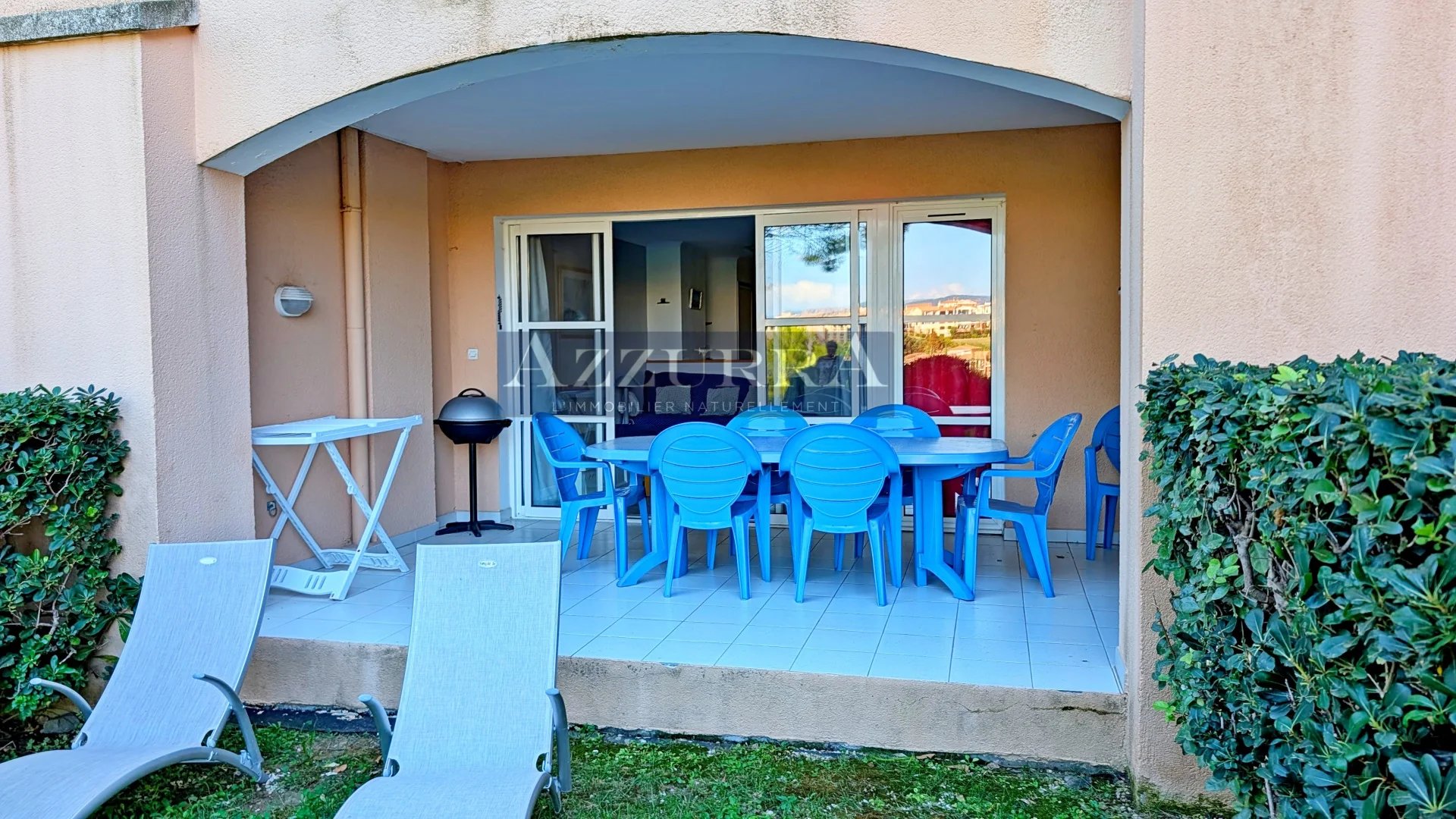 AGAY CAP ESTEREL 2/3 PIECES TRAME LARGE, JARDIN, TERRASSE, PARKING PRIVE