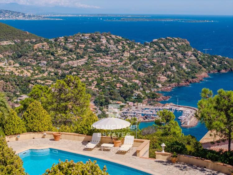 Villa 5 chambres avec vue mer panoramique – Le Trayas