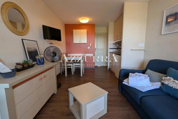AGAY Cap Esterel - Studio cabine meublé avec terrasse
