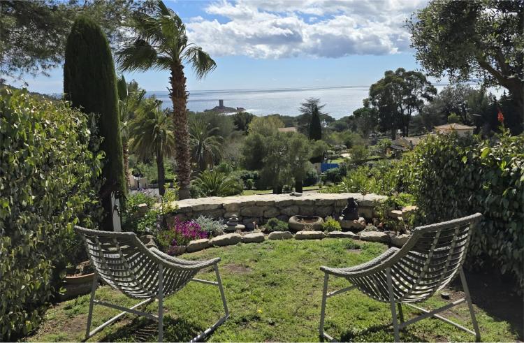 AGAY SAINT RAPHAEL maison 2 pièces, jumelée vue mer