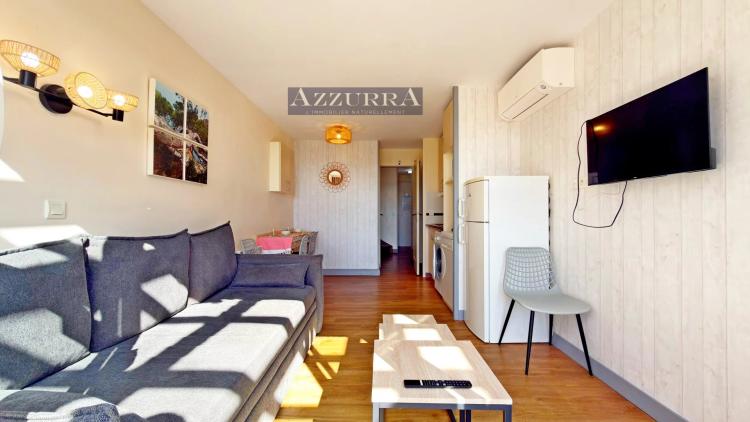 AGAY CAP ESTEREL SUPERBE T3 DUPLEX VUE MER PANORAMIQUE. PARKING PRIVE