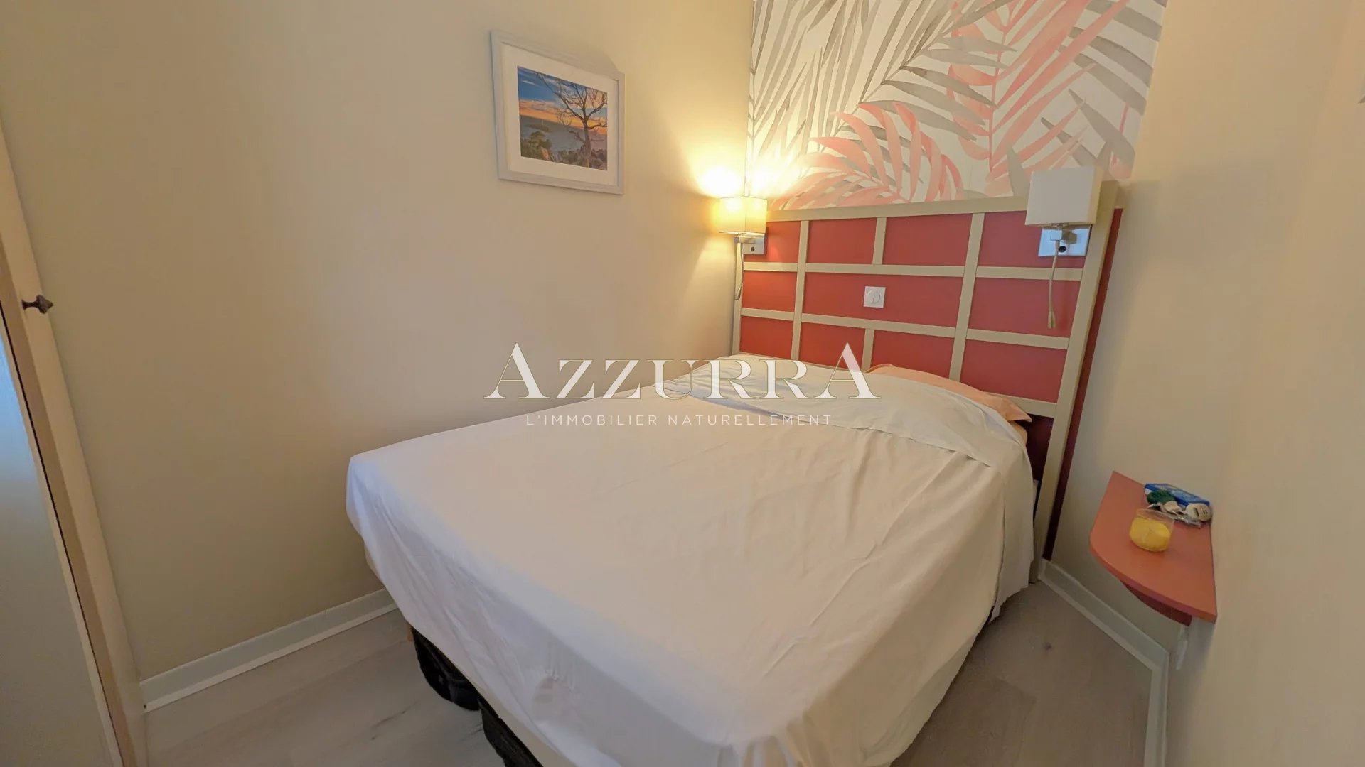 A vendre AGAY - CAP ESTEREL – Superbe 2 pièces vue mer, parking, climatisation