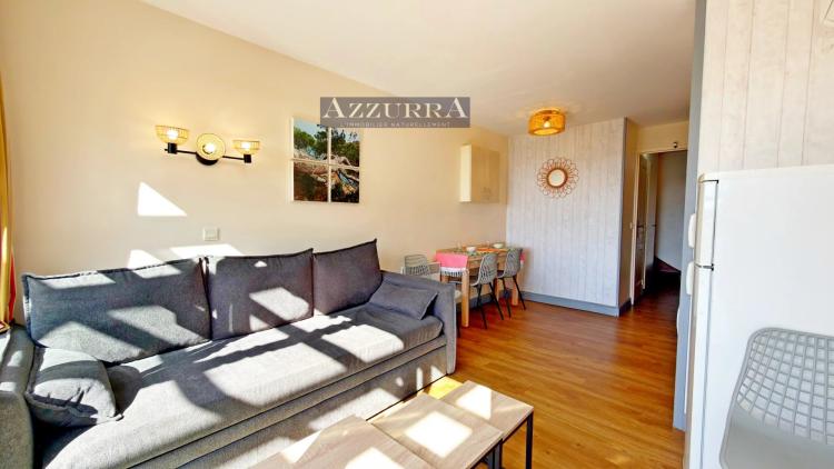 AGAY CAP ESTEREL SUPERBE T3 DUPLEX VUE MER PANORAMIQUE. PARKING PRIVE