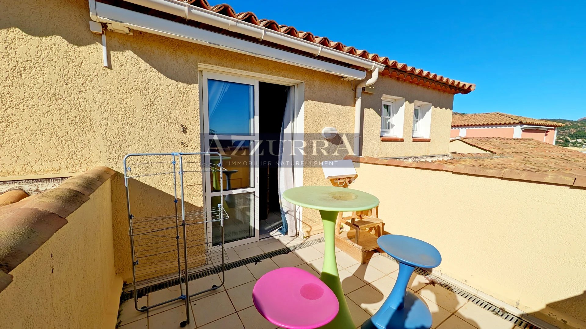 AGAY CAP ESTEREL 3 PIECES DUPLEX VUE MER PANORAMIQUE