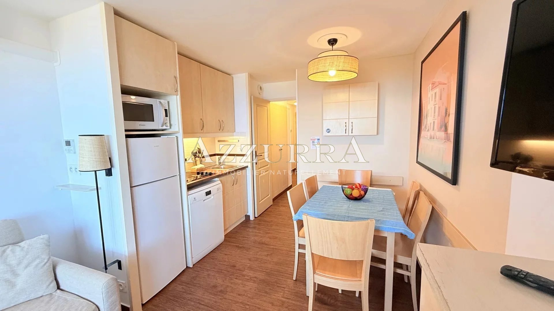 AGAY CAP ESTEREL SUPERBE T3 DUPLEX VUE MER PANORAMIQUE. PARKING PRIVE LIBRE DE SUITE