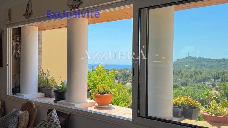 AGAY CAP ESTEREL grand T2 type large de 51m² habitables