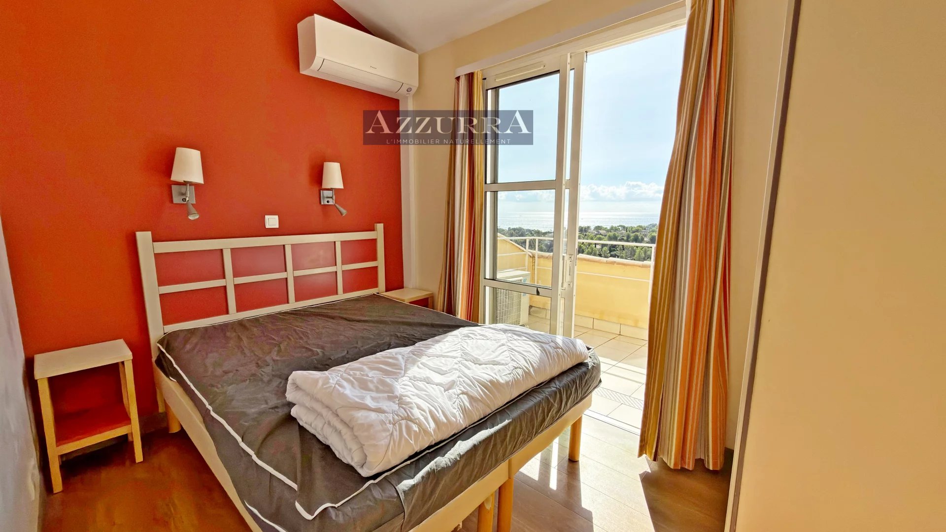 AGAY CAP ESTEREL SUPERBE T3 DUPLEX VUE MER PANORAMIQUE. PARKING PRIVE