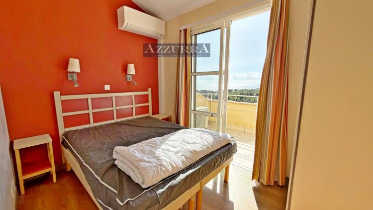 AGAY CAP ESTEREL SUPERBE T3 DUPLEX VUE MER PANORAMIQUE. PARKING PRIVE