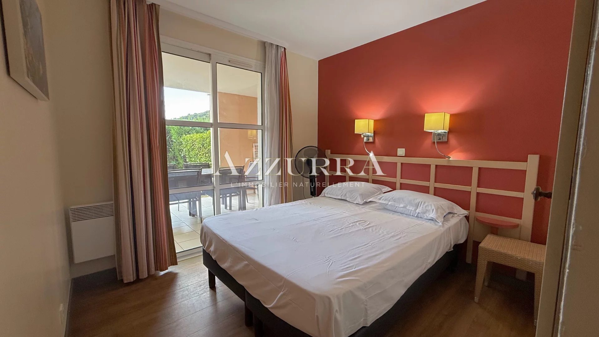 AGAY - CAP ESTEREL À vendre 3 pièces rez-de-jardin trame large