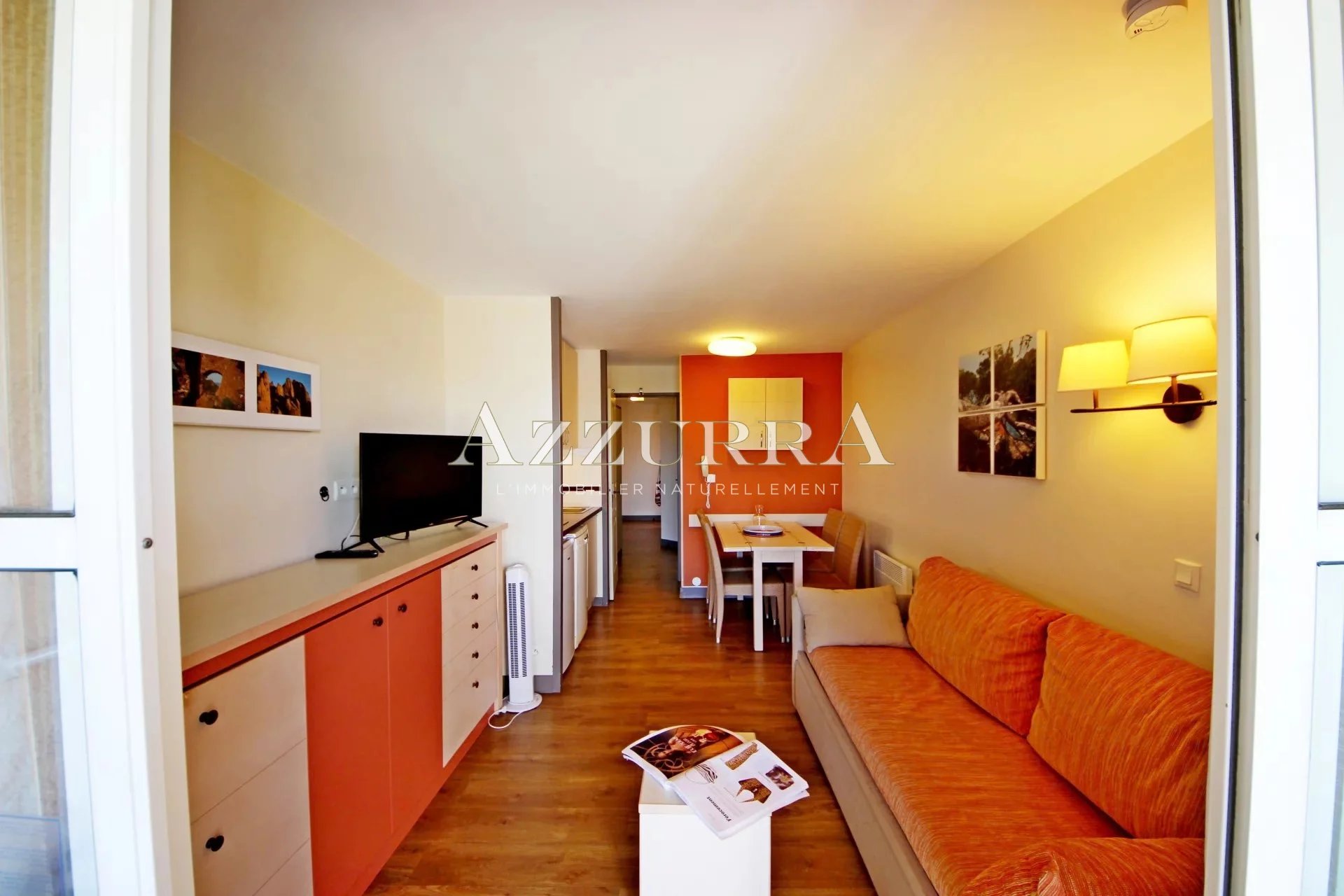 A VENDRE AGAY CAP ESTEREL 2 PIECES ETAGE