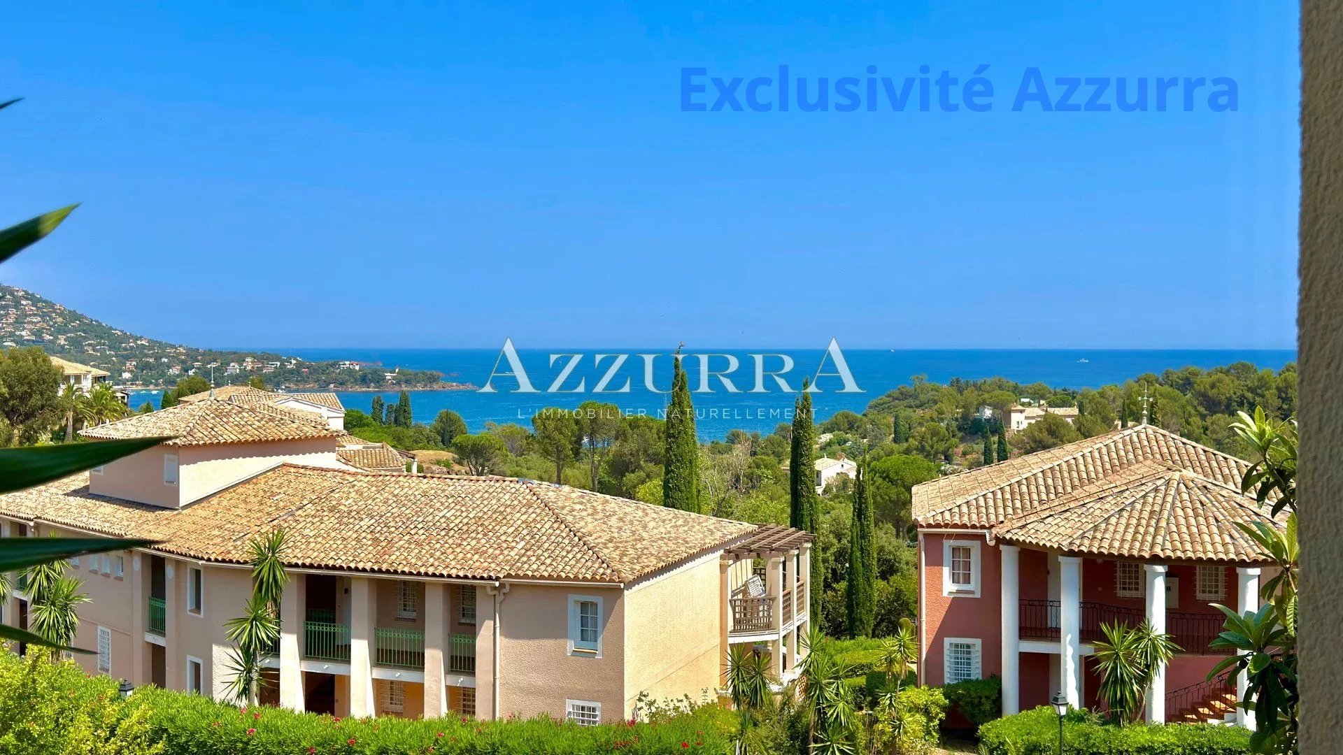 A vendre AGAY - CAP ESTEREL – Superbe 2 pièces vue mer, parking, climatisation