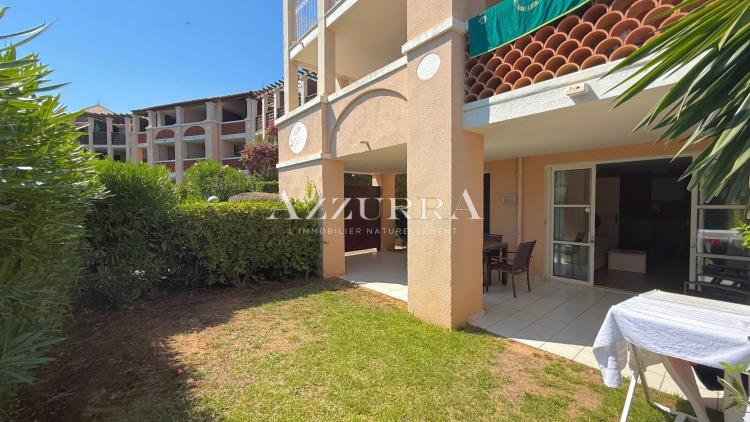 AGAY - CAP ESTEREL À vendre 3 pièces rez-de-jardin trame large