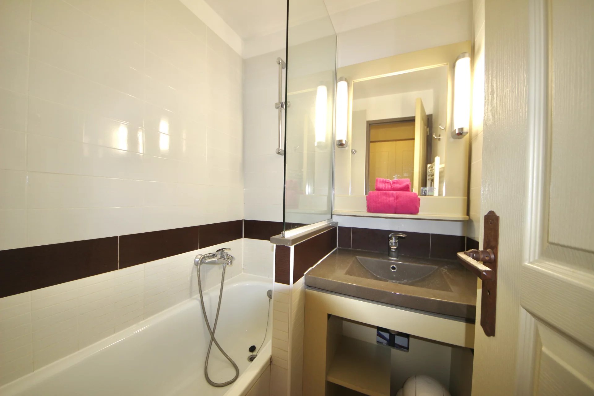 EXCLUSIVITE AZZURRA AGAY CAP ESTEREL  VILLAGE PIERRE & VACANCES APPARTEMENT 2 PIÈCES AVEC JARDIN