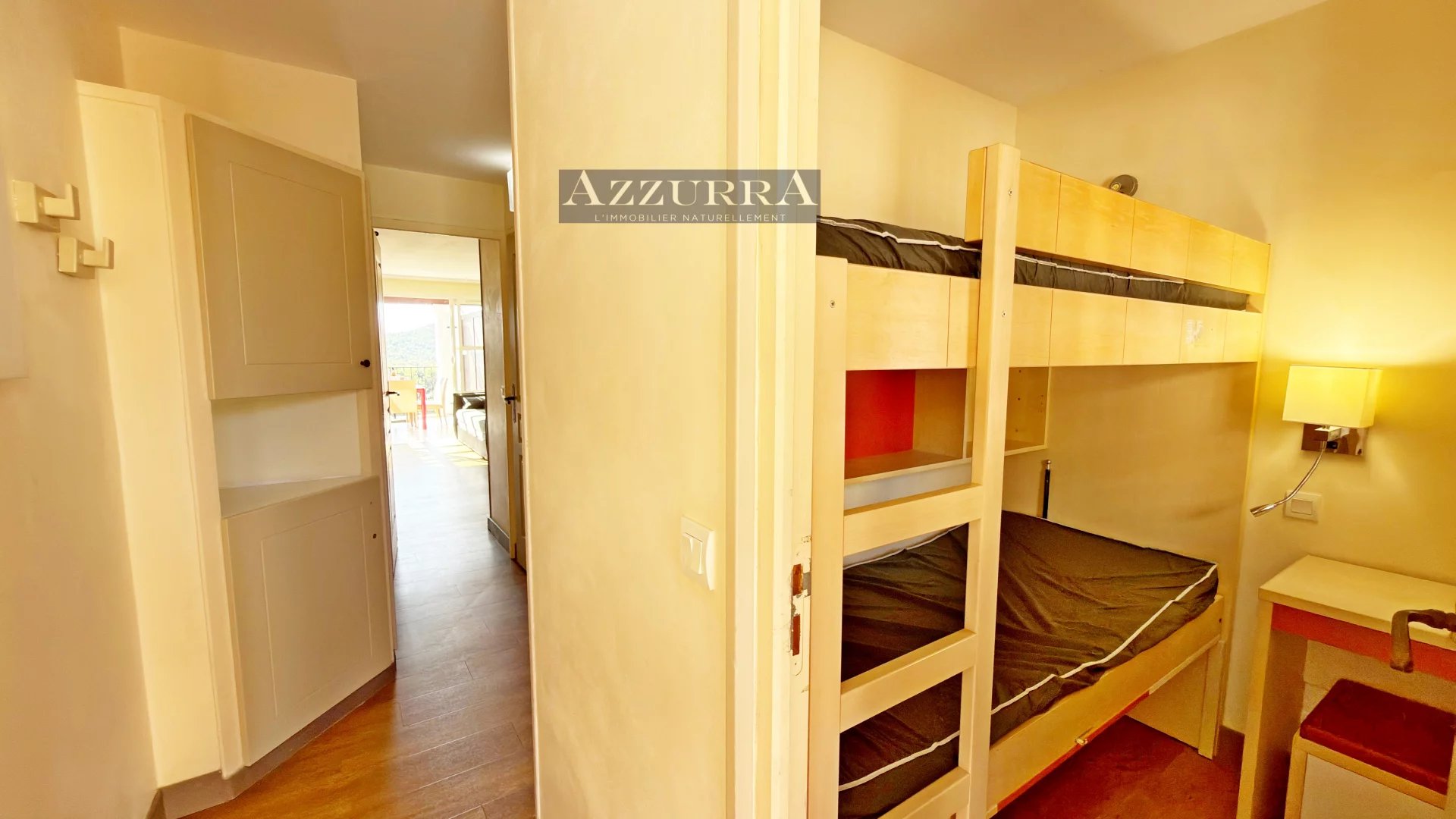 AGAY CAP ESTEREL SUPERBE T3 DUPLEX VUE MER PANORAMIQUE. PARKING PRIVE