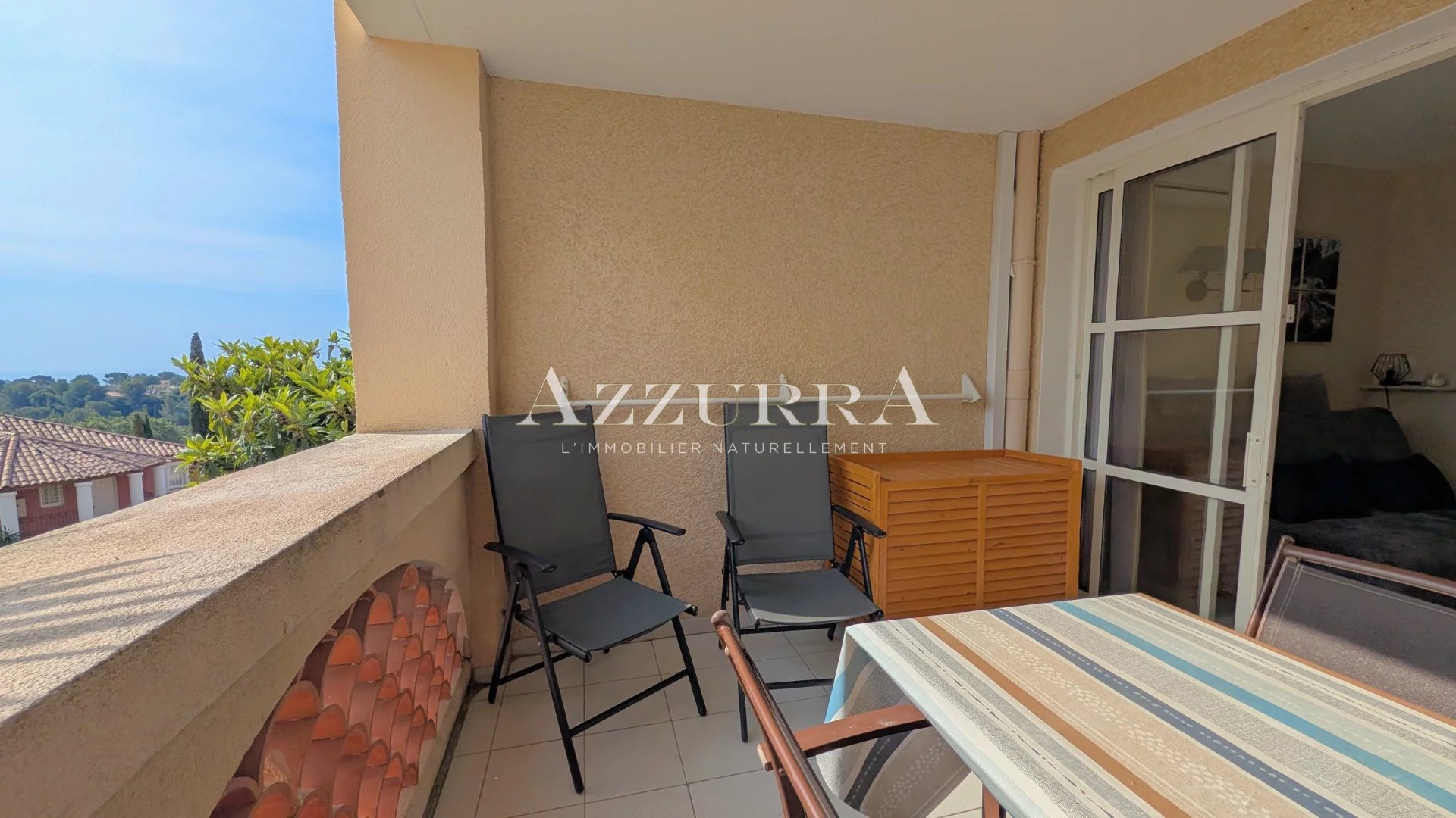 A vendre AGAY - CAP ESTEREL – Superbe 2 pièces vue mer, parking, climatisation