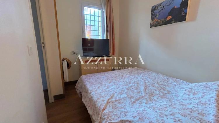 Agay CAP ESTEREL le village, 2 pièces + balcon exposé au Sud
